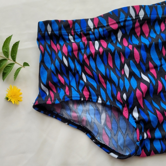 60s Bikini Bottom Low Rise Swim Trunk - Picture 2 of 12